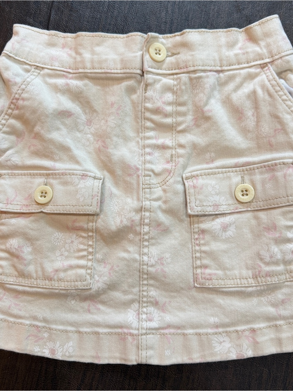 OshKosh Girls Floral Cargo Skirt in Light Cream and Pink Sz 7